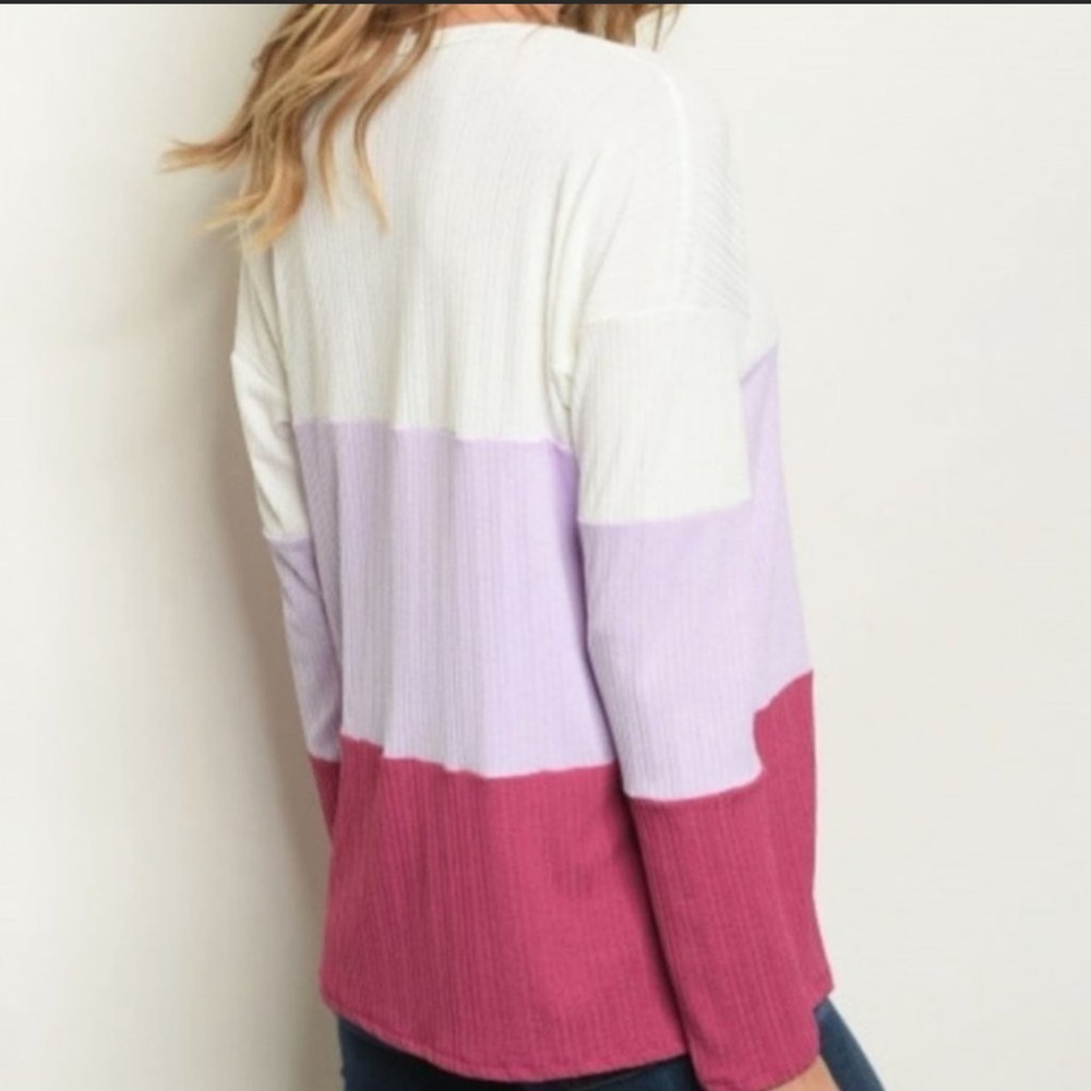 Colorblock Top - Picture 2 of 2